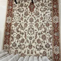 فرش حاشیه سالم و نو