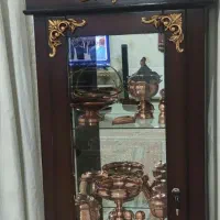 یک عدد مینی بوفه جمع جور در حد نو