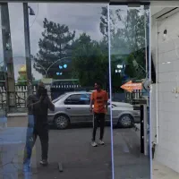 شیشه سکوریت وکرکره برقی رهنما|خدمات پیشه و مهارت|آستانه اشرفیه, |دیوار