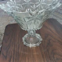 مقداری ظروف پذیرایی