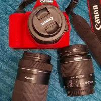 Canon 250D در حد نو