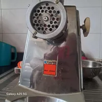فروش چرخ گوشت  قویِ خانگی ژاپنی اصل فوری|خردکن، آسیاب، غذاساز|تهران, امیرآباد|دیوار