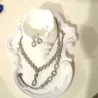 نیم ست نقره با طرح طلا سفید