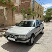 پژو ۴۰۵ نقره ای