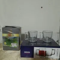 یک دست استکان با همراه چای فقط ۳۵۰