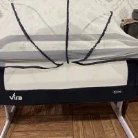 تخت کنارمادر  ویرا