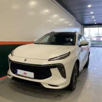 لاماری سفید صدفی ۴۰۲|خودرو سواری و وانت|رشت, بلوار گیلان|دیوار