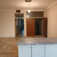 اجاره یک واحد از منزلی دو واحدی|اجارهٔ آپارتمان|تهران, هفت حوض|دیوار