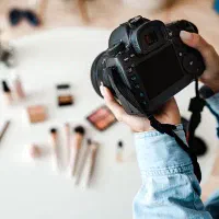 ادمینی و تولیدمحتوا