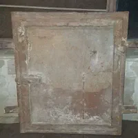 درب آهنی یا قوطی