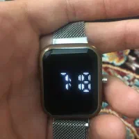 دو عدد ساعت دیجتال