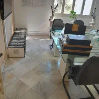 نظافت ساختمان و پارکینگ ودفتر.