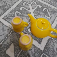 قوری و استکان