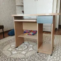 میز رایانه کارکرده