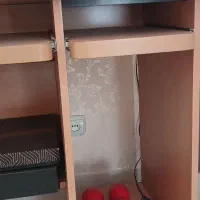 میز تحریر برای بچه ها و نوجوان