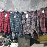 حراج انواع کت.نوودست دوم.کوله.کفش.صندلی