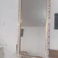 آینه و قیچی