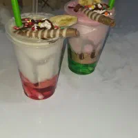 همکار خانم برای بستنی فروشی نیازمندم
