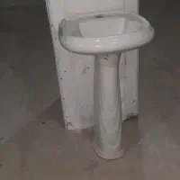 روشویی ایستاده