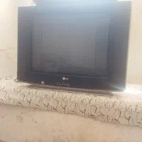 تلویزیون ۲۱ با دستگاه سی دی