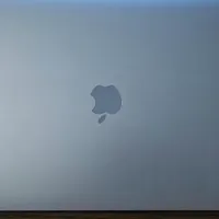 MacBook pro m2 2022