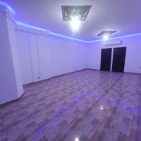 فروش آپارتمان ۱۱۰ متری ۲ خوابه طبقه ۱ در استقامت ۲
