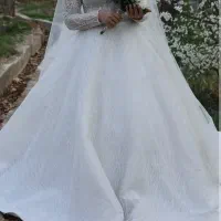 لباس عروس|لباس|طبس, |دیوار