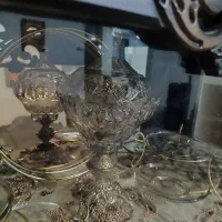 ظروف پذیرایی به فروش می رسد