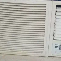 کولر جلو پنجره