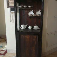 کافه بار و میز تی وی