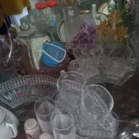 مقداری ظرف وظروف بفروش میرسد|ظروف سرو و پذیرایی|مرند, |دیوار