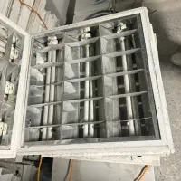 فروشنده و خریدار مهتابی سقفی دیواری لوستر