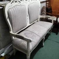 فروش یک عدد کاناپه با میز