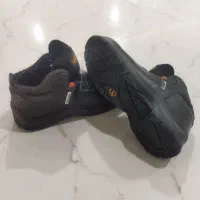 دو جفت کفش ایمنی ساق بلند جهت فروش