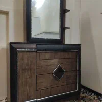 دراور یا میز آرایش با آینه ریلی