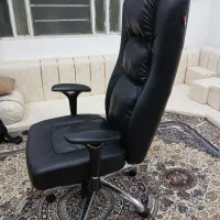 دو عدد صندلی مدیریتی برند نیلپر گارانتی دار