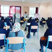 استخدام مربی زبان انگلیسی اصفهان و شاهین شهر