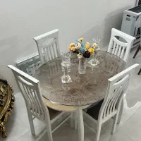 میز نهارخوری