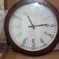 ساعت دیواری چوبی