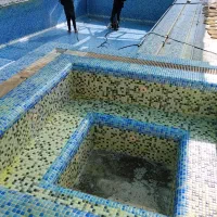 جارو استخر  اسیدشویی با دستگاه کارواش مجد استخر