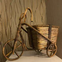 دوچرخه چوبی تزئینی مخصوص گل کاری و دکوری