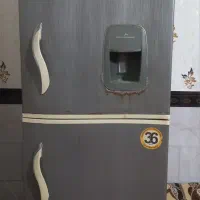 یخچال ایران شرق در حد نو