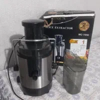 آبمیوه گیری مکس
