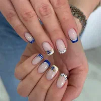 آف ویژه کاشت ناخن (به مدت یک هفته)