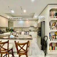 150متر . فول امکانات . بسیار شیک . فاز 2 اندیشه