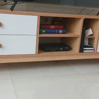 میز تلویزیون ۱۸۰