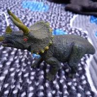 اسباب بازی دایناسور