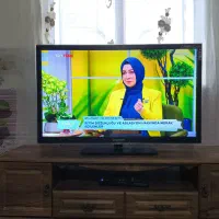 LED X. VISION تلوزیون معاوضه هم دارم