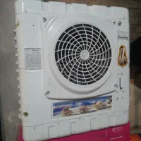 یک کولر آبی  منقل کبابی ویک  کولمن  ویک طلق موتور