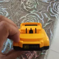 باتری دیوالت 28V  ... 5A